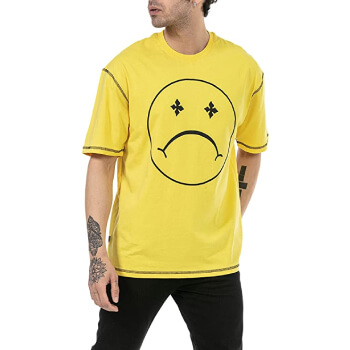 Camisa de hombre con cara triste estilo aesthetic