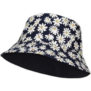 Sombrero aesthetic con estampado de flores